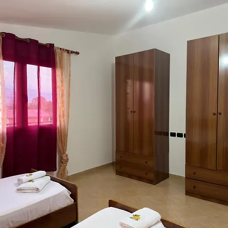 Spacious Near Airport Tirana - Preza Area Dom wakacyjny *